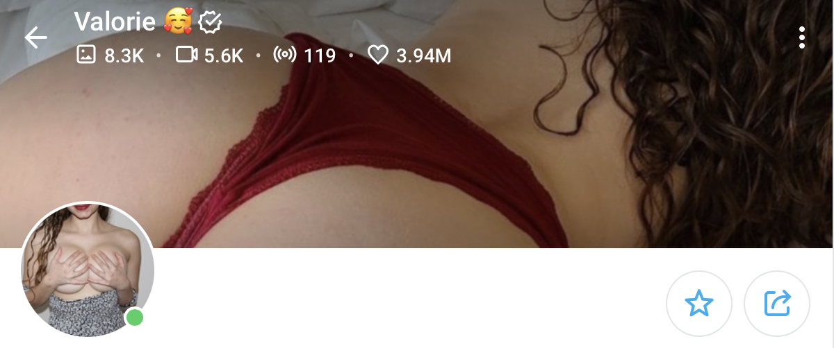 top-onlyfans-creators-your_submissive_doll